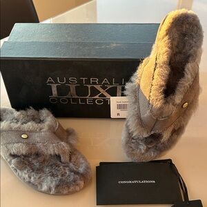 Australian Luxe Collection Gray Fur Slippers
